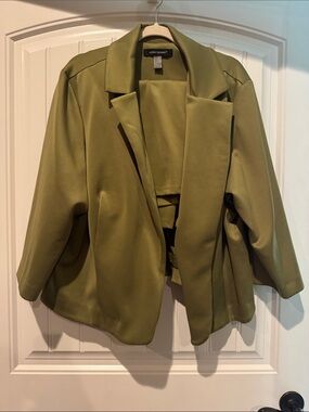 🫒 Ashley Stewart Suit 22/24 26 Plus Career